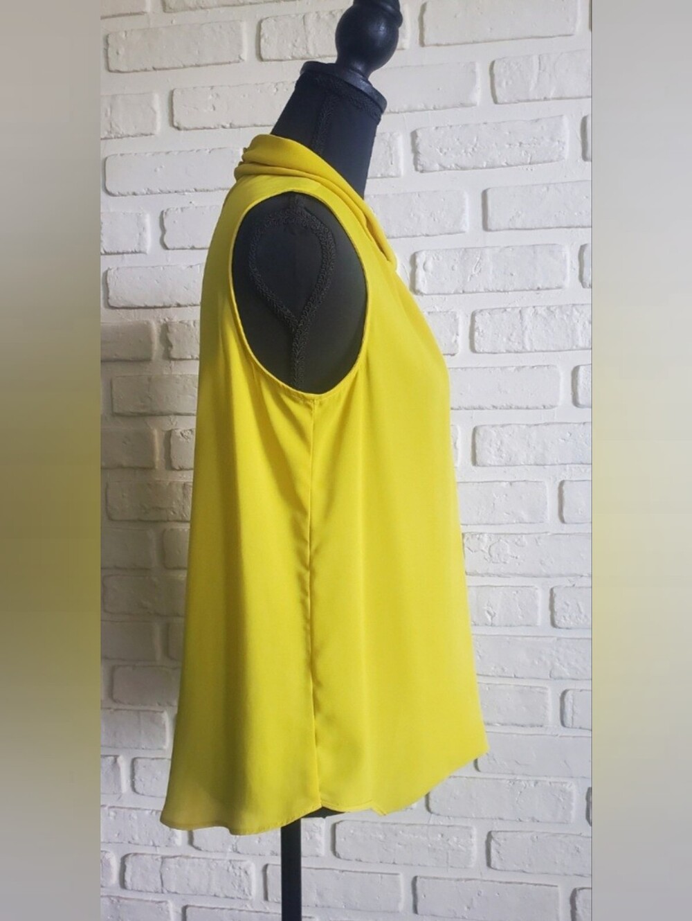 Joseph Ribkoff Yellow Cowl Neck Cutout Faux Wrap Draped Sleeveless Blouse Top 10 - Picture 7 of 11